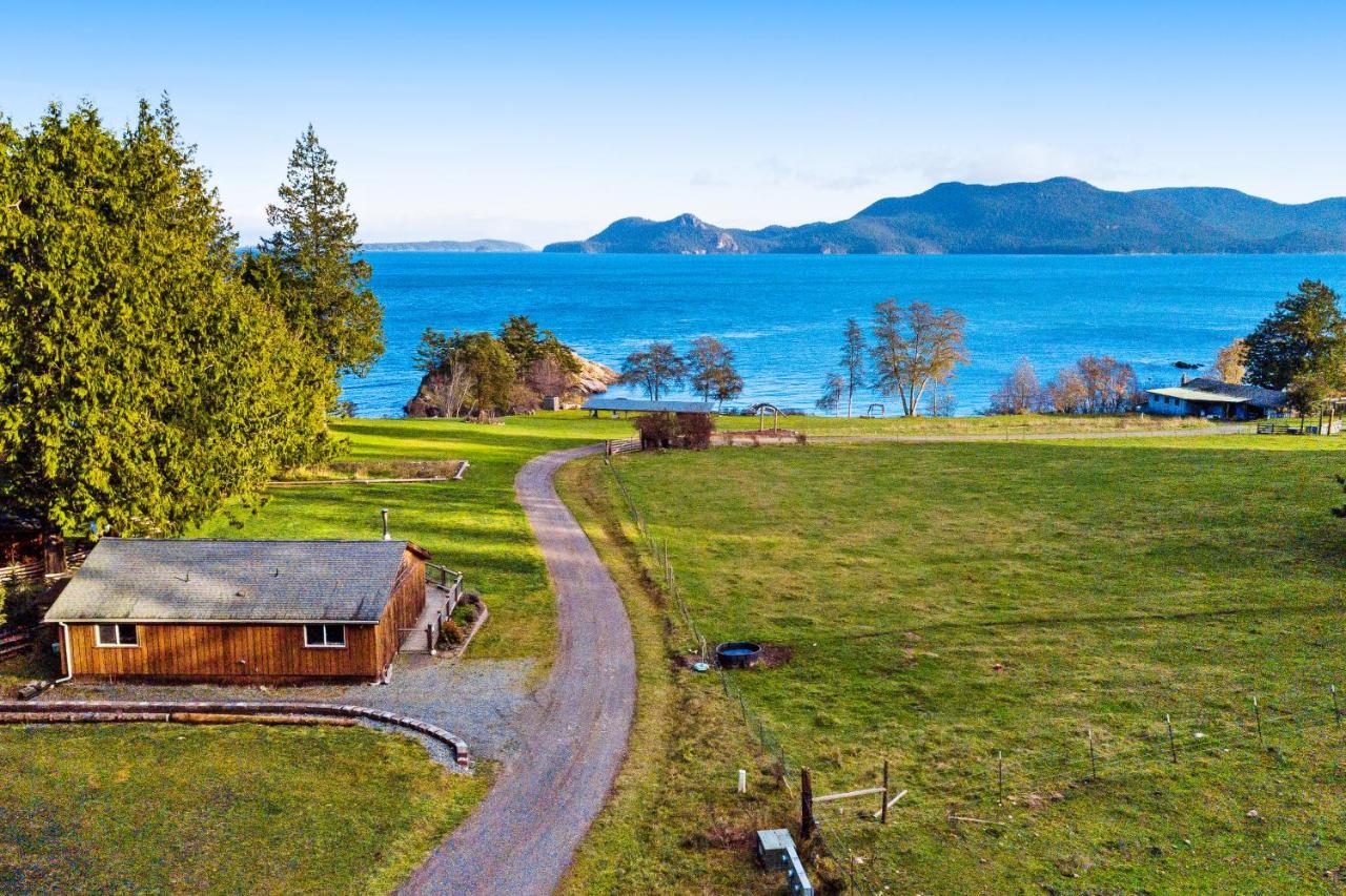 Obstruction Pass Cottage Olga Экстерьер фото