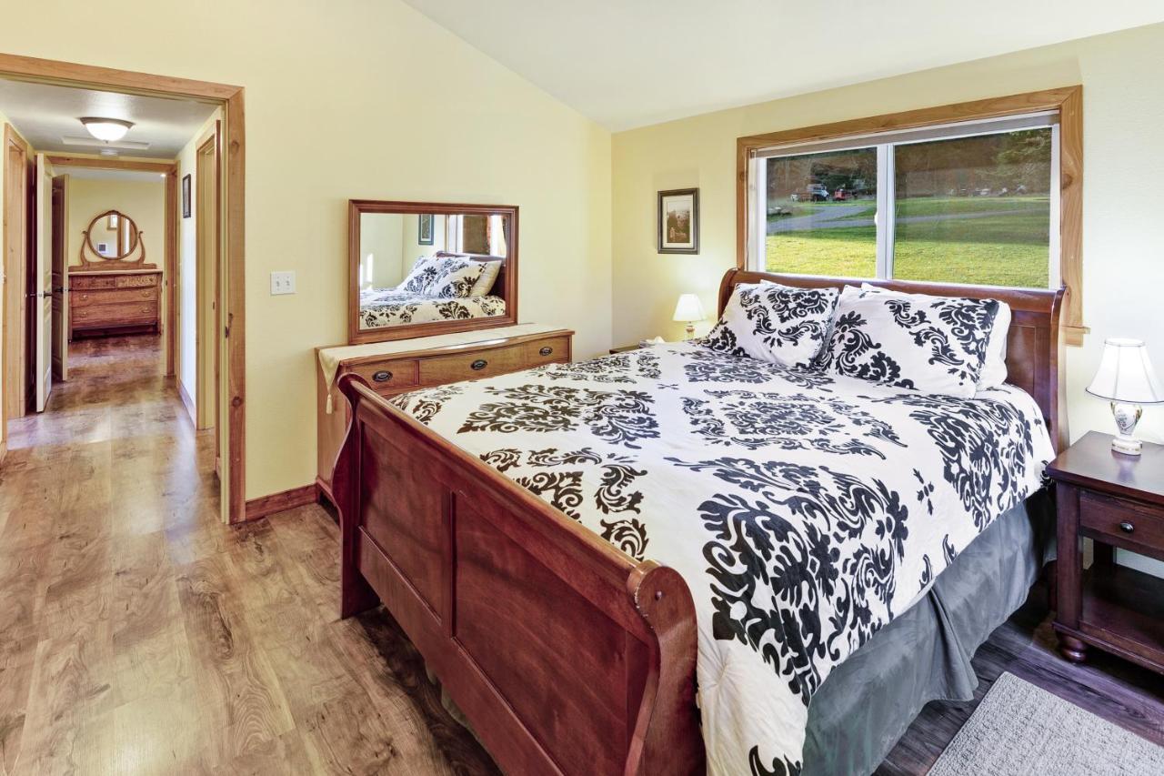 Obstruction Pass Cottage Olga Экстерьер фото