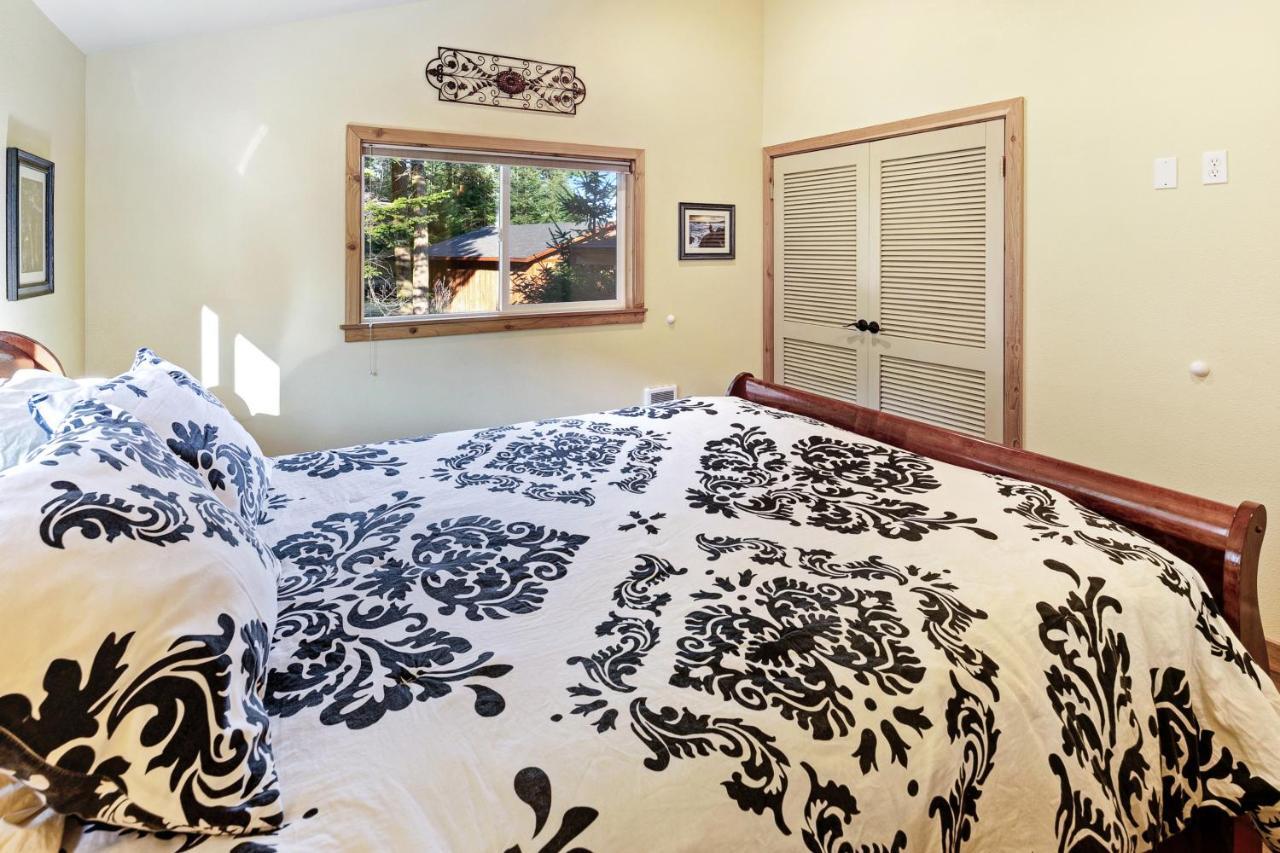 Obstruction Pass Cottage Olga Экстерьер фото
